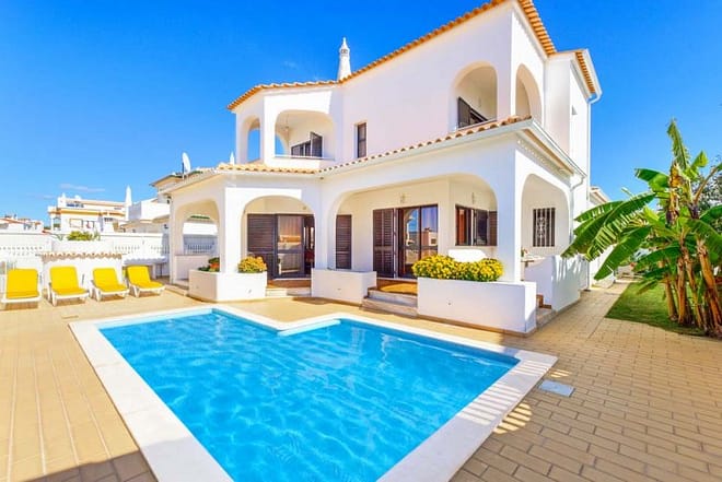 Villa for rent in Algarve