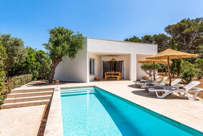 Villa for rent in Menorca