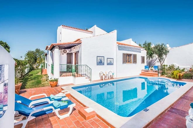 Villa for rent in Algarve