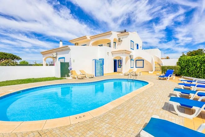 Villa for rent in Algarve