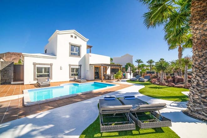 Villa for rent in Lanzarote