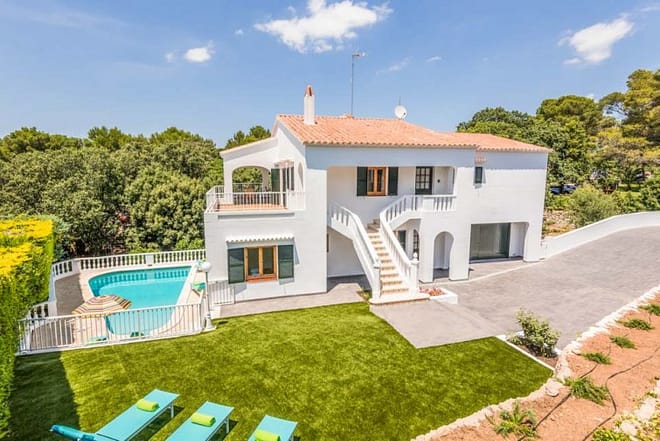 Villa for rent in Menorca