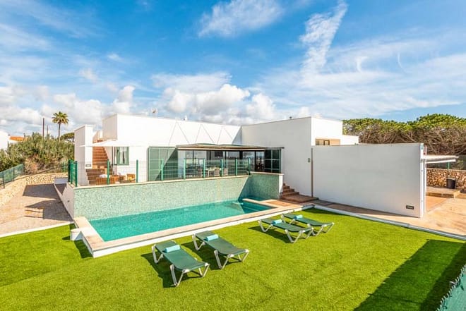 Villa for rent in Menorca