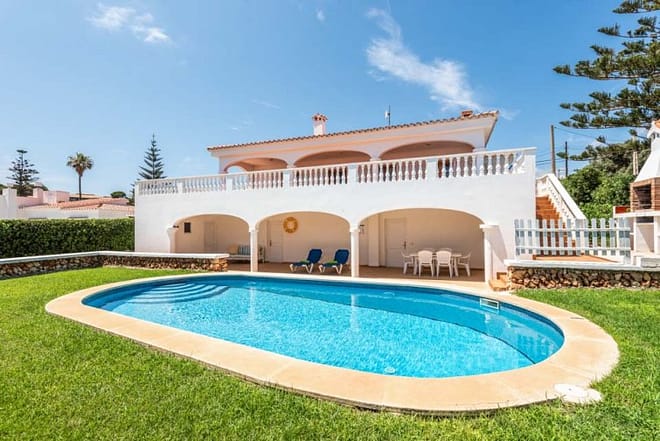 Villa for rent in Menorca