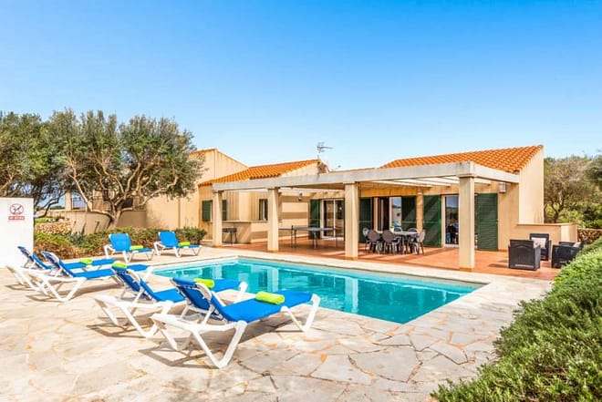 Villa for rent in Menorca