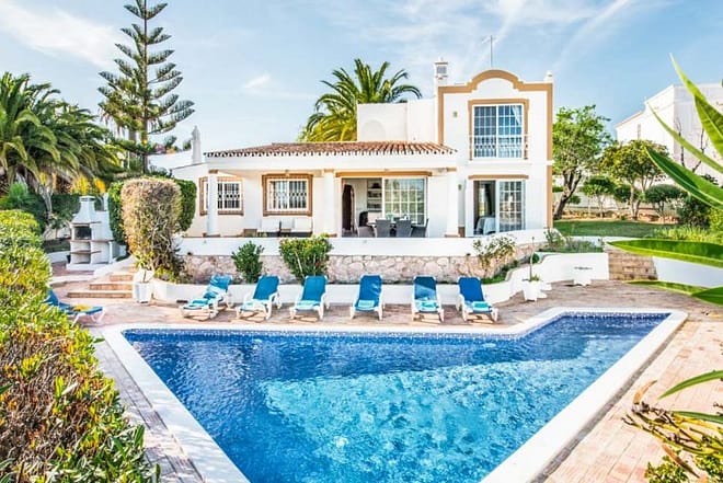 Villa for rent in Algarve