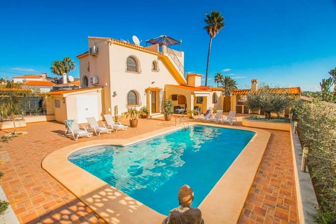 Villa for rent in Costa Blanca