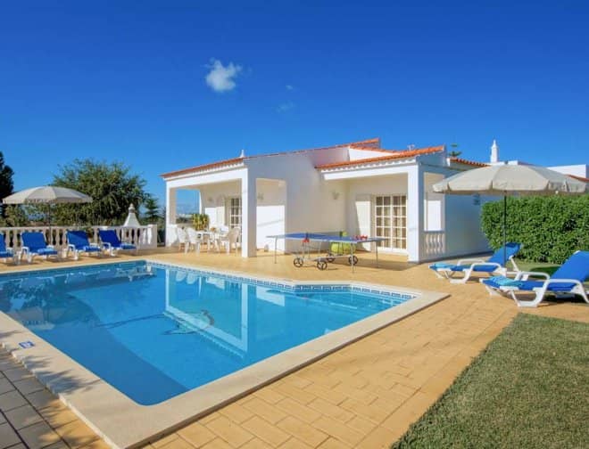 Villa for rent in Algarve