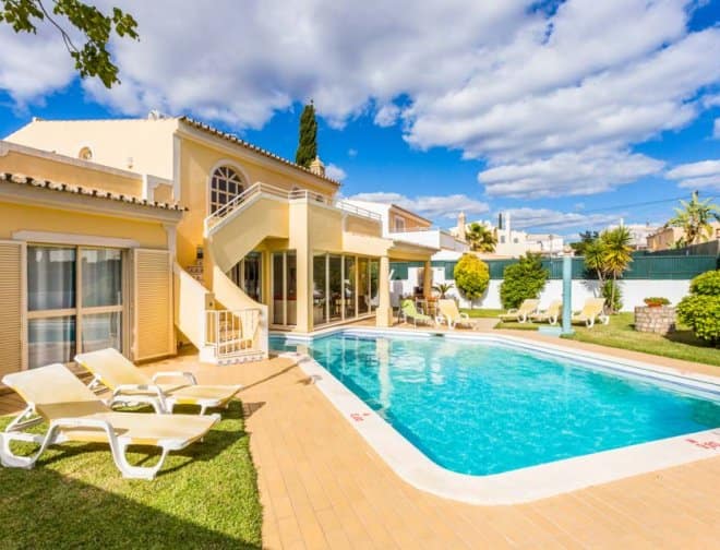 Villa for rent in Algarve