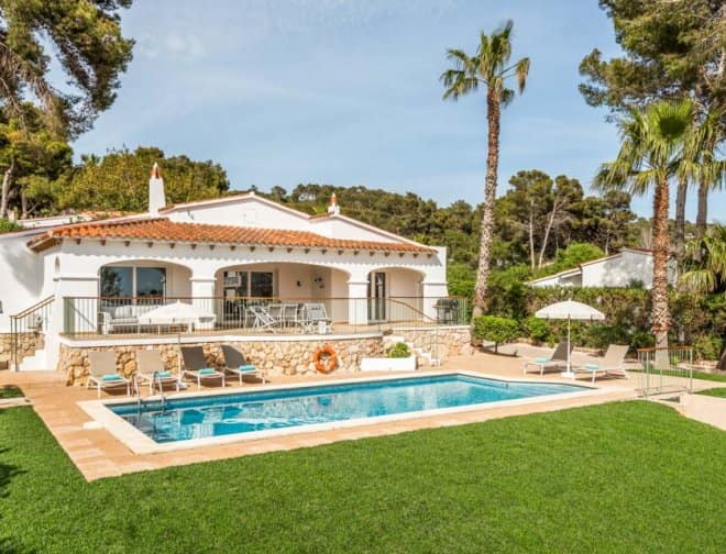 Villa for rent in Menorca