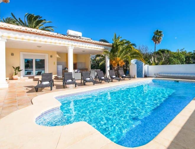 Villa for rent in Andalucia