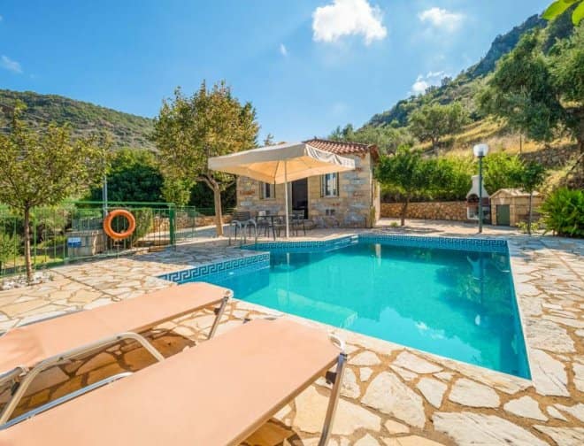 Villa for rent in Peloponnese