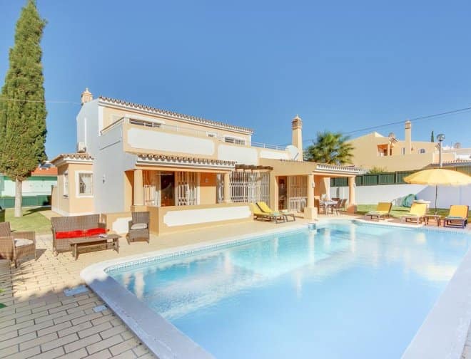 Villa for rent in Algarve