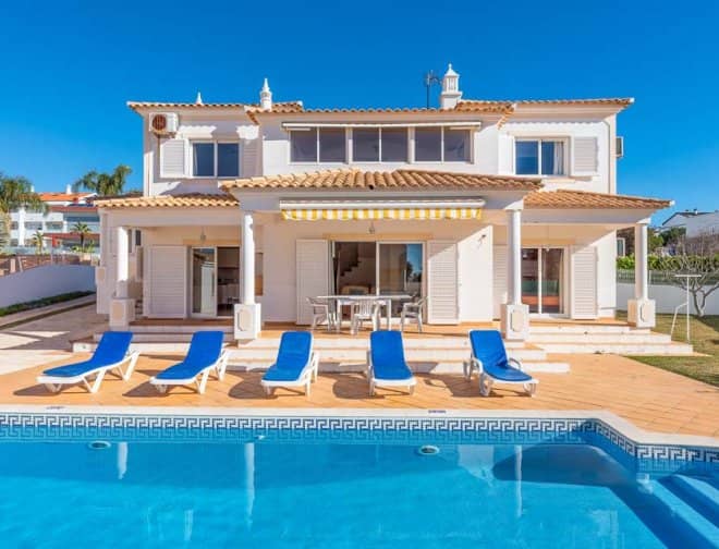 Villa for rent in Algarve