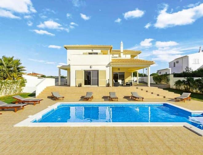 Villa for rent in Algarve