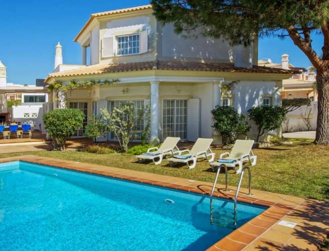 Villa for rent in Algarve