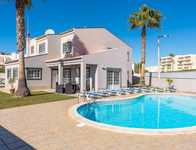 Villa for rent in Algarve