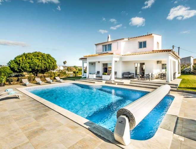 Villa for rent in Algarve