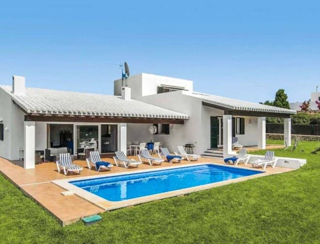 Villa for rent in Menorca