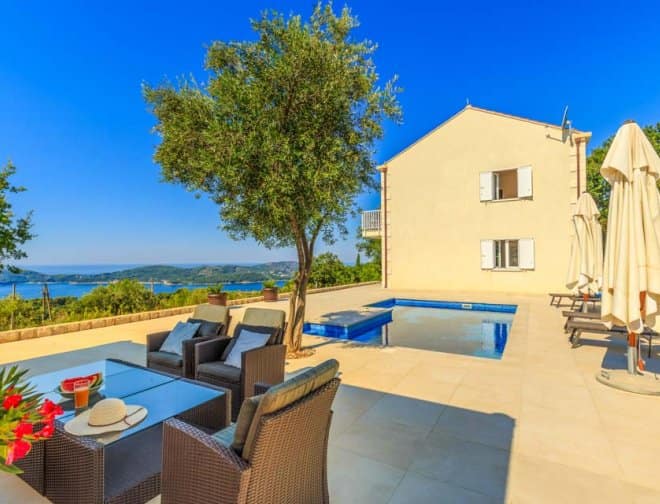 Villa for rent in Croatia