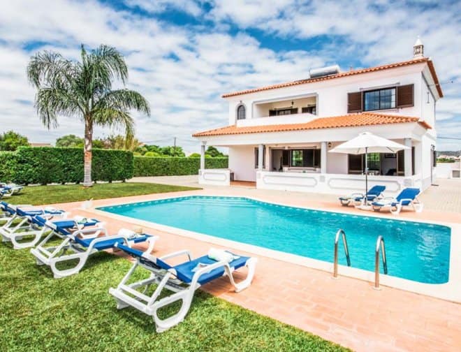 Villa for rent in Algarve