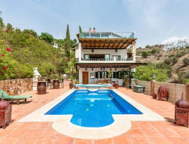 Villa for rent in Andalucia