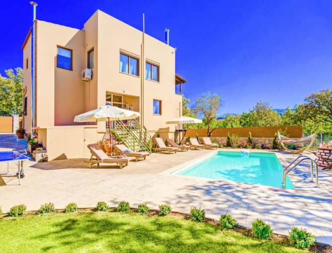 Villa for rent in Crete