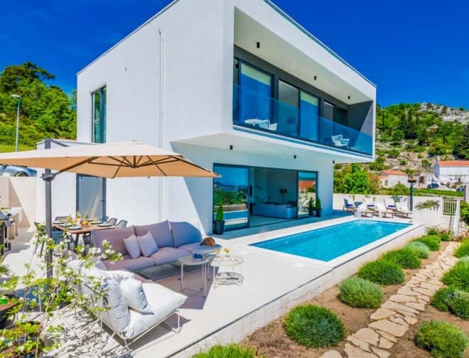 Villa for rent in Croatia