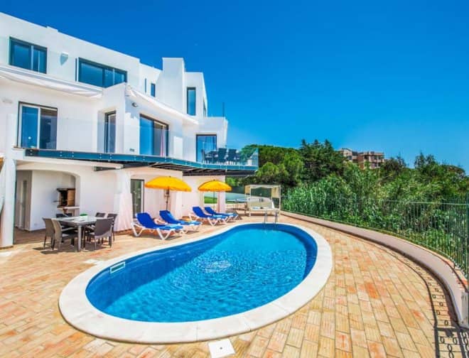 Villa for rent in Algarve