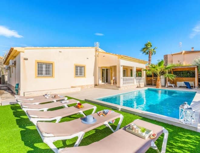 Villa for rent in Costa Blanca