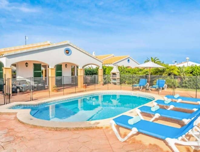 Villa for rent in Menorca