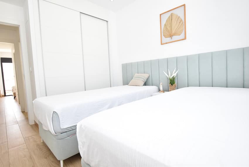 CC1-30073-210-image-13