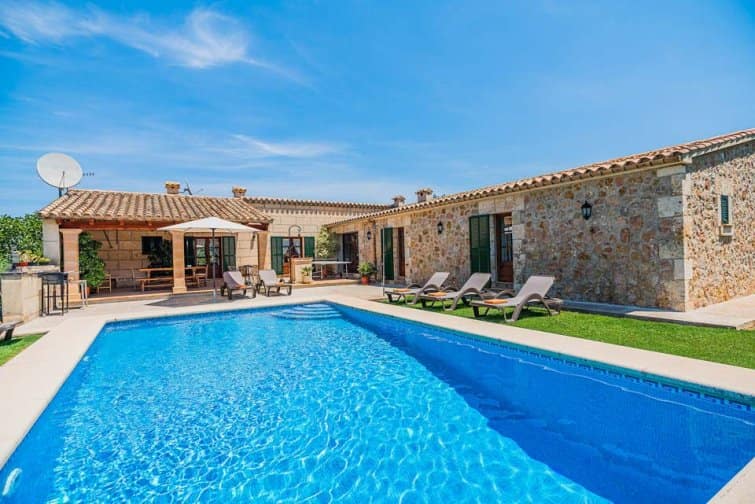 Villa for rent in Mallorca