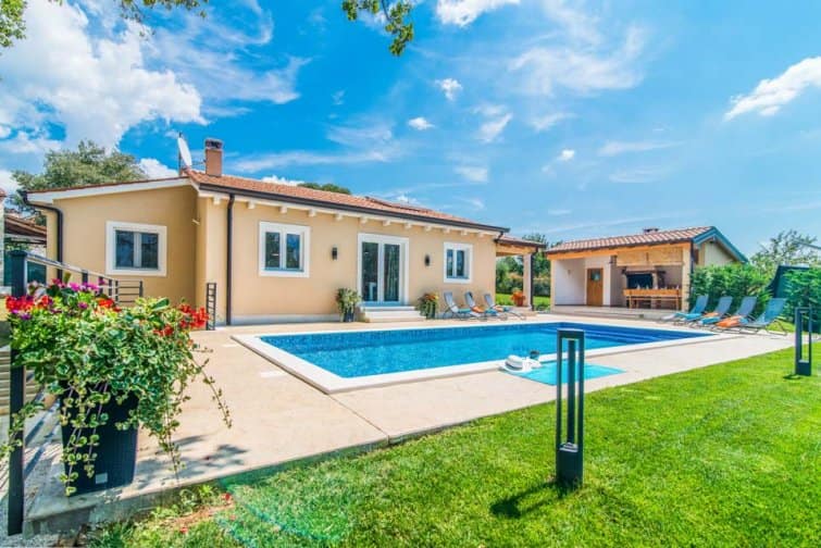 Villa for rent in Croatia