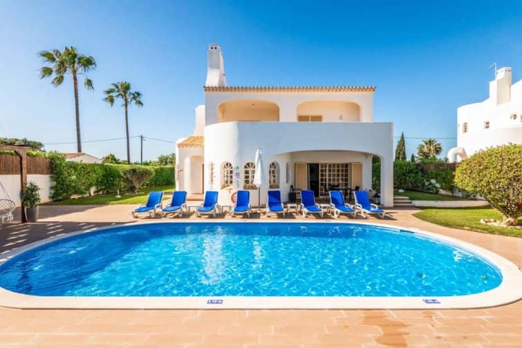 Villa for rent in Algarve