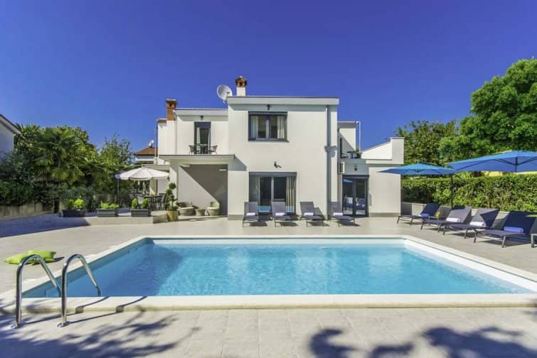 Villa for rent in Croatia