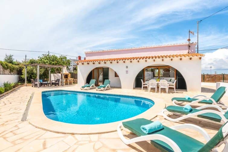 Villa for rent in Menorca