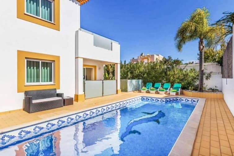 Villa for rent in Algarve