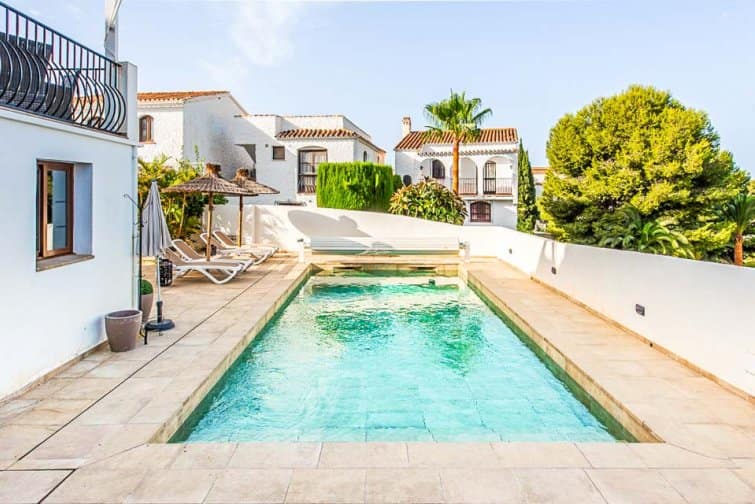 Villa for rent in Andalucia