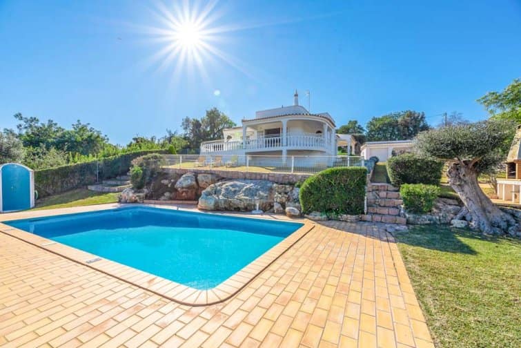 Villa for rent in Algarve