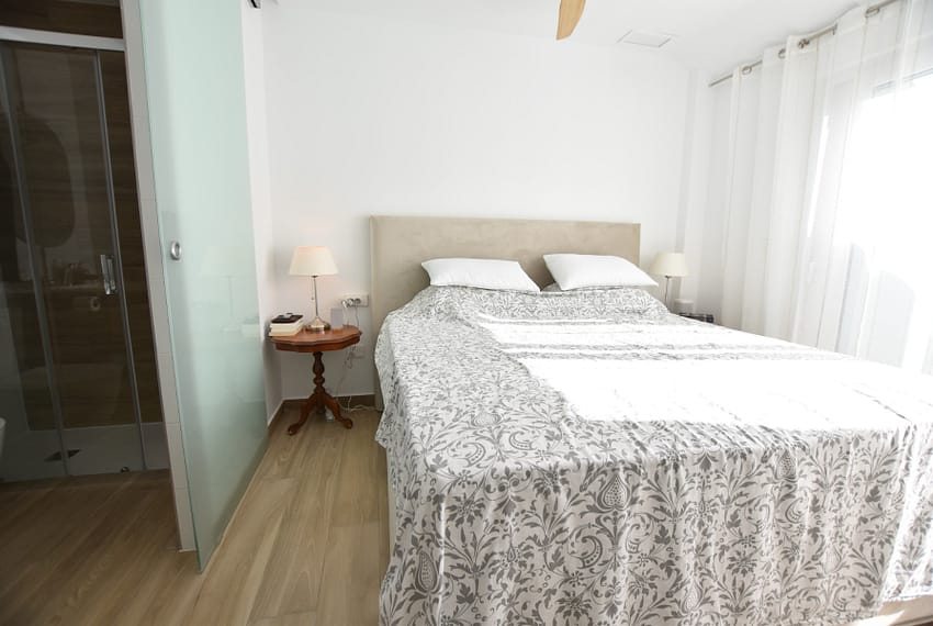 CC1-30085-210-image-25