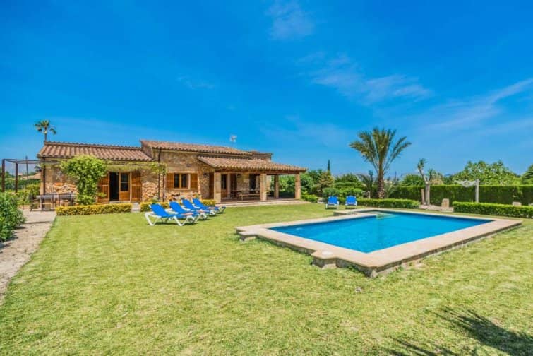 Villa for rent in Mallorca