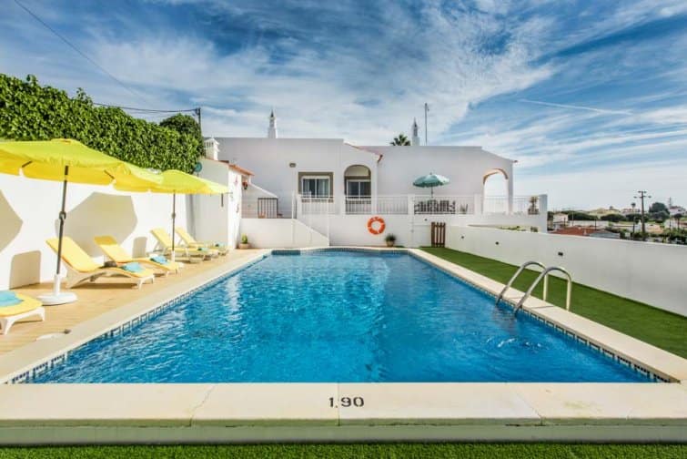 Villa for rent in Algarve