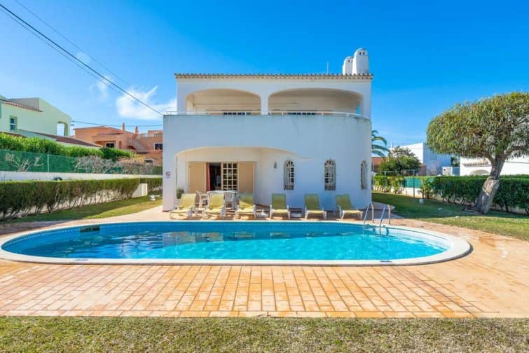 Villa for rent in Algarve