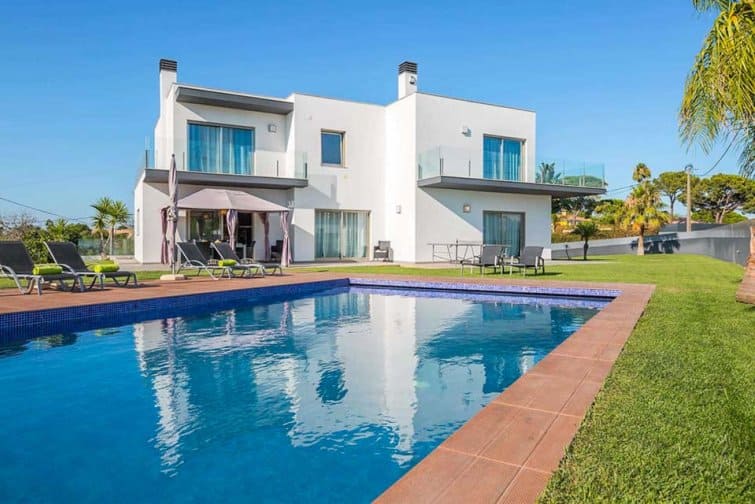 Villa for rent in Algarve