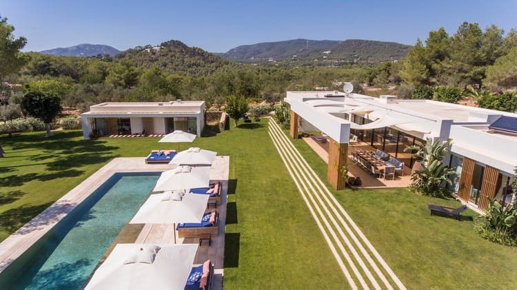 The-Villa-Collection-luxury-villa-Ibiza-24-1