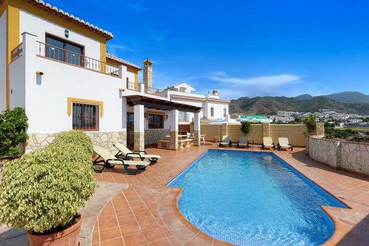 Villa for rent in Andalucia