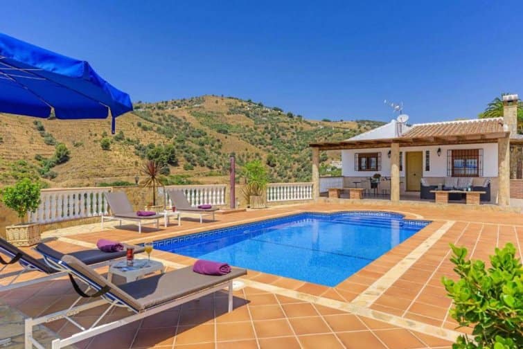 Villa for rent in Andalucia