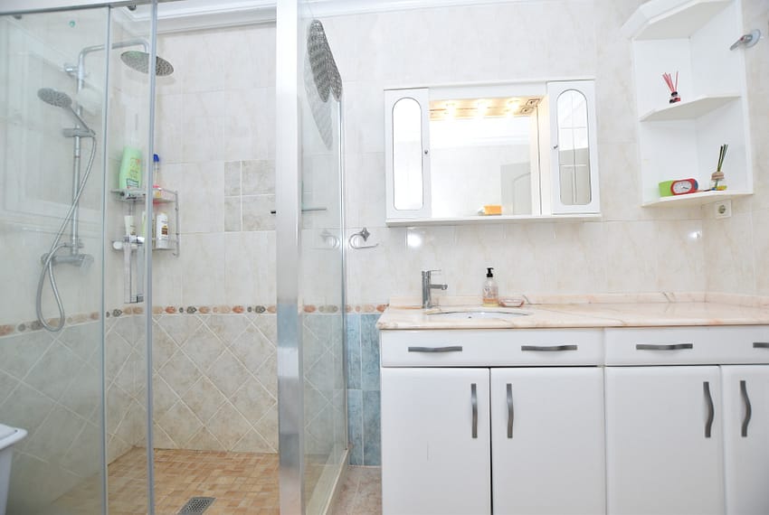 CC1-30083-210-image-18