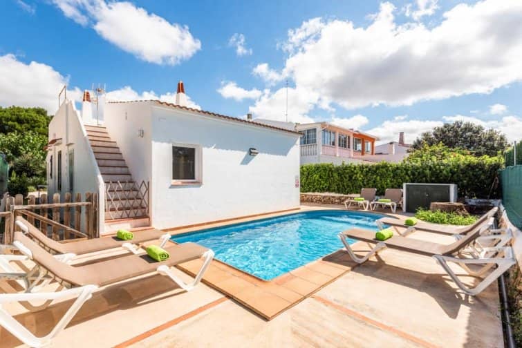 Villa for rent in Menorca